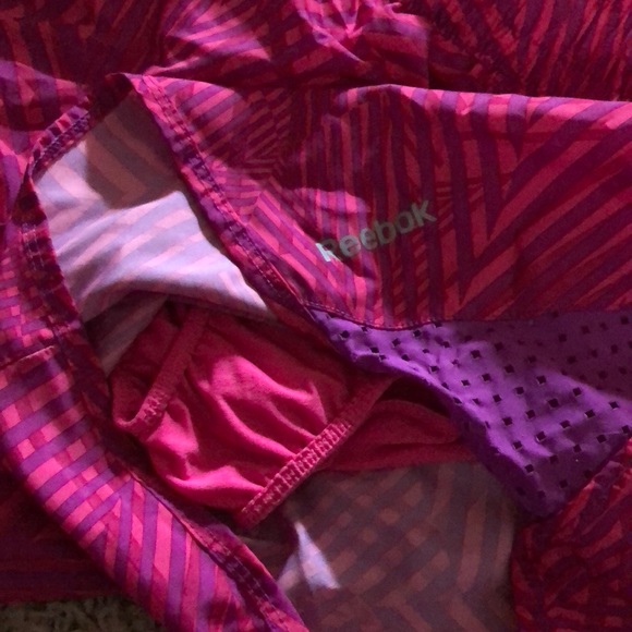 Running shorts - Picture 2 of 4